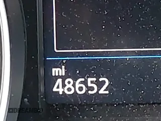 2021 Volkswagen Atlas SE z VIN 1V2WR2CAXMC558294, wystawiony jako IAAI lot #41447619 z przebiegiem 48 652 mil mil oraz . Historia ofert i sprzedaży dostępna na DreamBid. Obrazek 15.