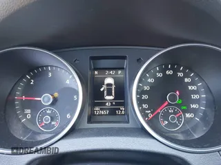 2012 Volkswagen Golf TDI с VIN WVWDM7AJ2CW284562, выставлен на аукционе IAAI как лот 41795412 с пробегом 127 657 миль миль и . История ставок и продаж доступна на DreamBid. Изображение 7.