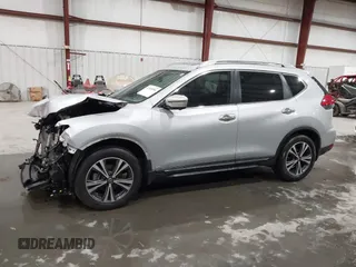 2017 Nissan Rogue SL z VIN 5N1AT2MT8HC784235, wystawiony jako IAAI lot #41549854 z przebiegiem 49 000 mil mil oraz . Historia ofert i sprzedaży dostępna na DreamBid. Obrazek 15.