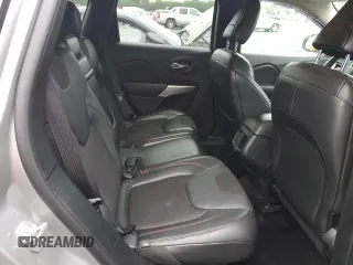2018 Jeep Cherokee Trailhawk Leather Plus z VIN 1C4PJMBX1JD512857, wystawiony jako Copart lot #58730535 z przebiegiem 104 252 mil mil oraz Tytuł czysty. Historia ofert i sprzedaży dostępna na DreamBid. Obrazek 11.