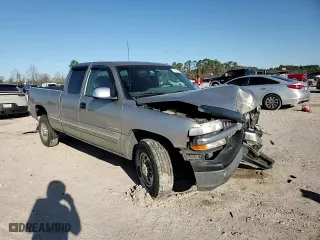 2000 Chevrolet Silverado 2500 LS with VIN 1GCFC29U7YE331000, listed as a Copart auction lot 47569685 with 350,282 mi miles and Salvage Title. Bid and sale history available at carsss.com. Image 10.