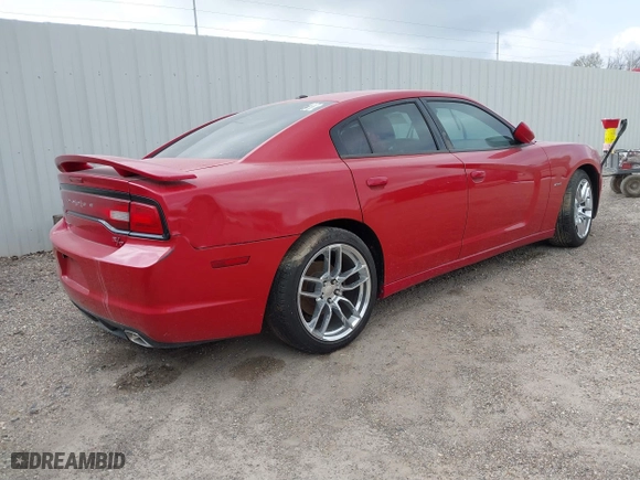 2011 Dodge Charger RT Plus with VIN 2B3CL5CT3BH512648, listed as a IAAI auction lot 41787580 with 185,560 mi miles. Bid and sale history available at carsss.com. Image 4.