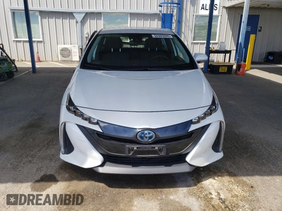 2022 Toyota Prius LE with VIN JTDKAMFP4N3197665, listed as a Copart auction lot 57339955 with 61,063 mi miles and Salvage title. Bid and sale history available at DreamBid. Image 5.