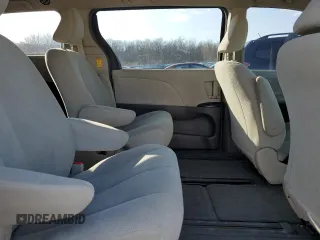 2014 Toyota Sienna L with VIN 5TDZK3DC4ES498196, listed as a Copart auction lot 50214285 with 239,718 mi miles and Clean Title. Bid and sale history available at carsss.com. Image 11.