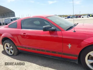 2008 Ford Mustang Deluxe with VIN 1ZVHT80N685116559, listed as a IAAI auction lot 41778691 with 94,514 mi miles and . Bid and sale history available at DreamBid. Image 14.