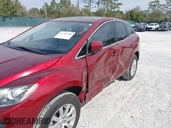 2011 Mazda CX-7 i Sport with VIN JM3ER2B53B0386570, listed as a IAAI auction lot 41707946 with 95,396 mi miles. Bid and sale history available at carsss.com. Image 6.