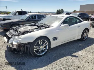 2008 Mercedes-Benz SL 550 z VIN WDBSK71FX8F141776, wystawiony jako Copart lot #50004185 z przebiegiem 58 668 mil mil oraz Szkoda całkowita • Salvage title. Historia ofert i sprzedaży dostępna na DreamBid. Obrazek 1.