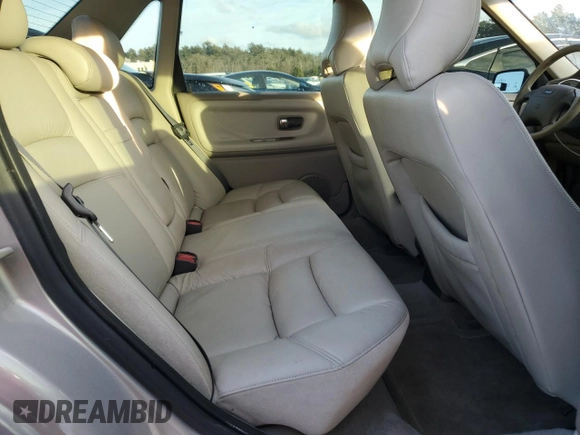 1999 Volvo S70 with VIN YV1LT56D7X2578651, listed as a Copart auction lot 88631555 with 126,753 mi miles and Salvage Title. Bid and sale history available at carsss.com. Image 10.