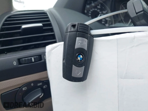 2009 BMW 1 Series 128i with VIN WBAUP93599VF48622, listed as a IAAI auction lot 42360145 with 64,913 mi miles and . Bid and sale history available at DreamBid. Image 11.