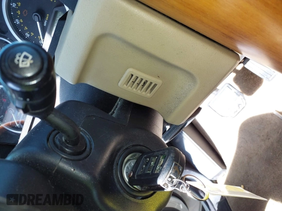 2008 Land Rover LR3 HSE with VIN SALAG25468A455005, listed as a IAAI auction lot 41785847 with 220,740 mi miles and . Bid and sale history available at DreamBid. Image 11.