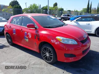 2010 Toyota Matrix z VIN 2T1KU4EE7AC206156, wystawiony jako IAAI lot #42267718 z przebiegiem 184 737 mil mil oraz . Historia ofert i sprzedaży dostępna na DreamBid. Obrazek 1.
