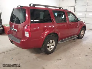 2011 Nissan Pathfinder Silver with VIN 5N1AR1NB1BC623599, listed as a IAAI auction lot 41415680 with 1 mi miles. Bid and sale history available at carsss.com. Image 4.