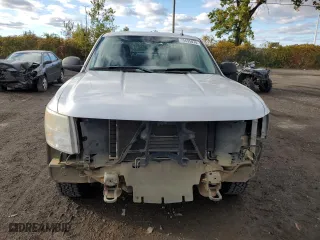 2013 Chevrolet Silverado 1500 Work Truck with VIN 1GCNKPE05DZ270134, listed as a Copart auction lot 75695074 with 190,147 mi miles and Salvage Title. Bid and sale history available at carsss.com. Image 5.