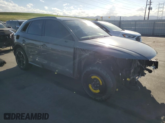 2020 Audi SQ5 Premium Plus with VIN WA1B4AFY2L2033049, listed as a Copart auction lot 57482134 with 44,357 mi miles and Salvage Title. Bid and sale history available at DreamBid. Image 4.