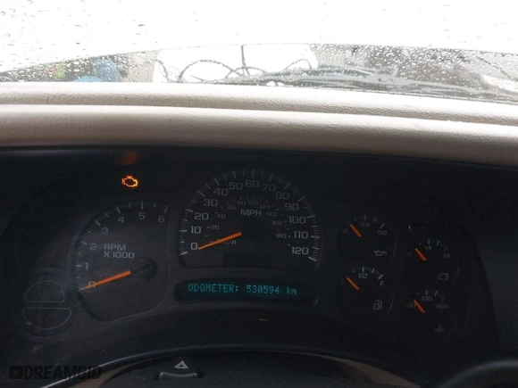 2003 Chevrolet Suburban LT with VIN 3GNFK16Z23G208162, listed as a IAAI auction lot 41508649 with 329,695 mi miles. Bid and sale history available at carsss.com. Image 7.