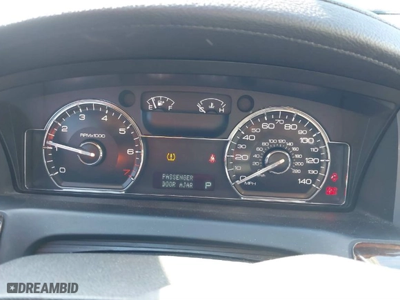 2009 Lincoln MKS with VIN 1LNHM93R29G611332, listed as a IAAI auction lot 41574420 with 159093 miles. Bid and sale history available at carsss.com. Image 7.