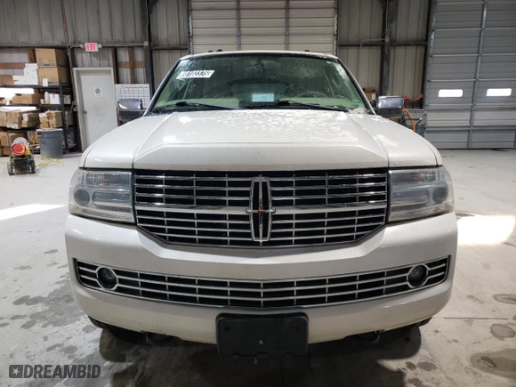 2007 Lincoln Navigator with VIN 5LMFU28567LJ00485, listed as a Copart auction lot 88102375 with 243,445 mi miles and Clean Title. Bid and sale history available at carsss.com. Image 5.