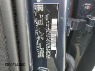 2024 Volvo XC60 Recharge Plug-In Hybrid Core Dark Theme with VIN YV4H60DK3R1776379, listed as a Copart auction lot 86554544 with 0 mi miles and Salvage Title. Bid and sale history available at carsss.com. Image 13.