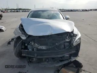 2015 Infiniti Q70 z VIN JN1BY1PR5FM832000, wystawiony jako Copart lot #56699885 z przebiegiem Nie podano mil oraz Szkody całkowita. Historia ofert i sprzedaży dostępna na DreamBid. Obrazek 5.
