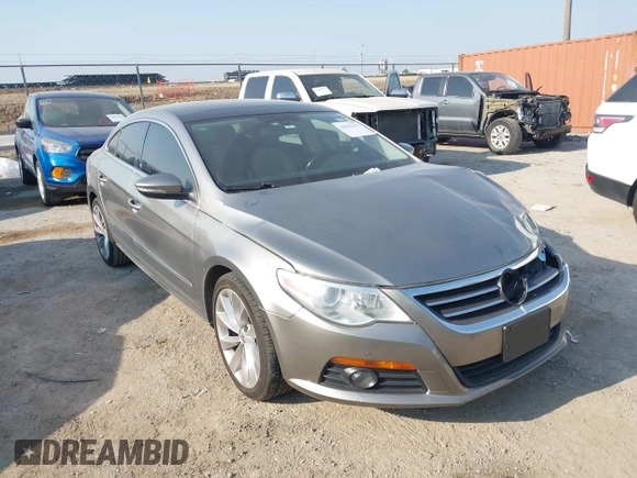 2010 Volkswagen CC Lux Limited Edition z VIN WVWHN7ANXAE565352, wystawiony jako IAAI lot #42032313 z przebiegiem 192 374 mil mil oraz . Historia ofert i sprzedaży dostępna na DreamBid. Obrazek 1.