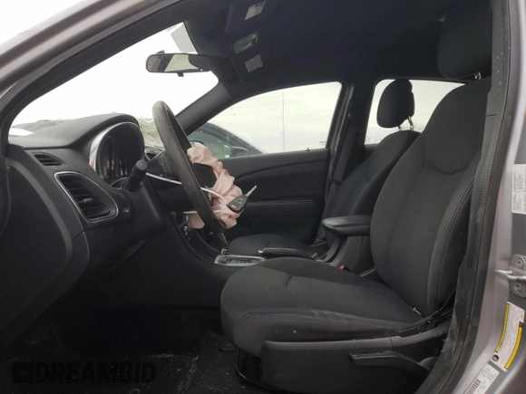 2013 Chrysler 200 LX with VIN 1C3CCBAB8DN651115, listed as a Copart auction lot 46977655 with 124,600 mi miles and Salvage Title. Bid and sale history available at carsss.com. Image 7.