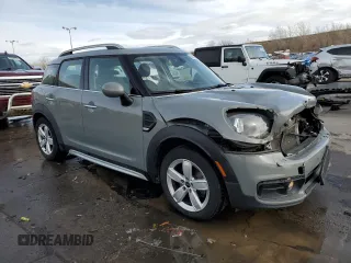 2019 MINI Countryman Cooper with VIN WMZYV5C56K3F57640, listed as a Copart auction lot 81803204 with 66,422 mi miles and Salvage Title. Bid and sale history available at carsss.com. Image 4.