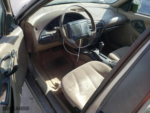 2000 Chevrolet Cavalier LS with VIN 1G1JF5246Y7310844, listed as a Copart auction lot 70492794 with 0 mi miles and Salvage Title. Bid and sale history available at carsss.com. Image 8.