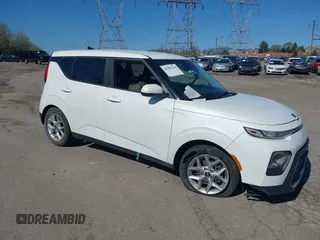 2020 Kia Soul S with VIN KNDJ23AUXL7003727, listed as a IAAI auction lot 41985634 with 69,457 mi miles and . Bid and sale history available at DreamBid. Image 1.