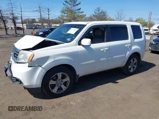 2013 Honda Pilot EX-L with VIN 5FNYF4H5XDB075692, listed as a IAAI auction lot 42073807 with 154,824 mi miles and . Bid and sale history available at carsss.com. Image 2.