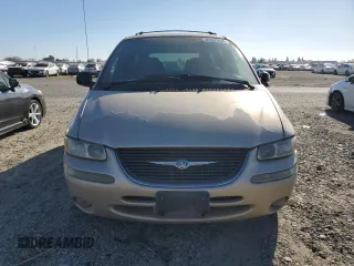 2000 Chrysler Town & Country LXi with VIN 1C4GP54L7YB519803, listed as a Copart auction lot 41532045 with 74,284 mi miles and Clean Title. Bid and sale history available at carsss.com. Image 5.