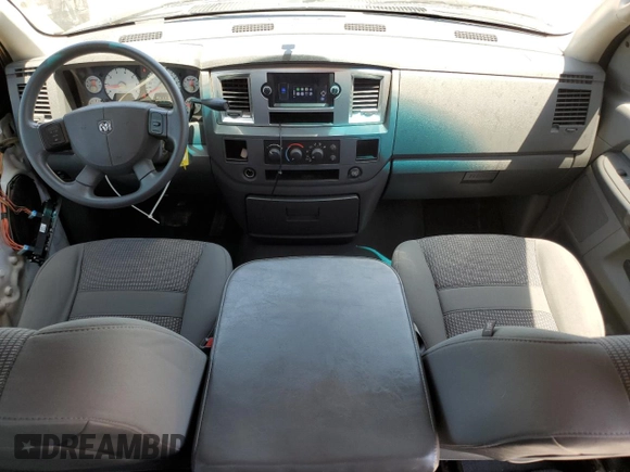 2008 Dodge 1500 SLT z VIN 1D7HA18218J125404, wystawiony jako Copart lot #58545215 z przebiegiem 117 548 mil mil oraz Szkoda całkowita • Salvage title. Historia ofert i sprzedaży dostępna na DreamBid. Obrazek 8.