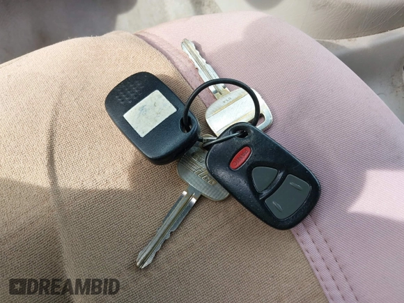 2005 Suzuki XL7 LX с VIN JS3TY92V054103715, выставлен на аукционе IAAI как лот 41467312 с пробегом 162 687 миль миль и . История ставок и продаж доступна на DreamBid. Изображение 11.