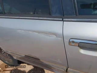 1996 Mercury Grand Marquis GS z VIN 2MELM74W7TX683568, wystawiony jako IAAI lot #42175816 z przebiegiem 56 126 mil mil oraz . Historia ofert i sprzedaży dostępna na DreamBid. Obrazek 6.