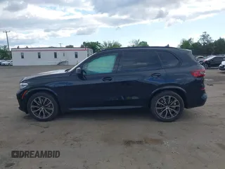 2021 BMW X5 xDrive45e with VIN 5UXTA6C09M9F27367, listed as a IAAI auction lot 42340309 with 52,881 mi miles and . Bid and sale history available at DreamBid. Image 14.