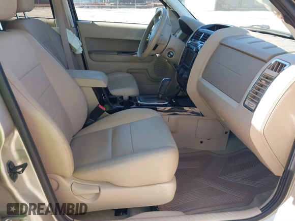 2011 Ford Escape Limited with VIN 1FMCU9EG7BKA25766, listed as a IAAI auction lot 41810992 with 74,226 mi miles. Bid and sale history available at carsss.com. Image 5.