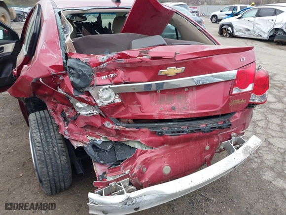 2011 Chevrolet Cruze LT w/2LT with VIN 1G1PG5S92B7185058, listed as a IAAI auction lot 41891610 with 112,805 mi miles. Bid and sale history available at carsss.com. Image 6.