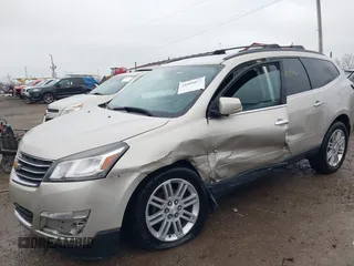 2015 Chevrolet Traverse LT with VIN 1GNKRGKDXFJ241842, listed as a IAAI auction lot 41009812 with 149,158 mi miles. Bid and sale history available at carsss.com. Image 6.