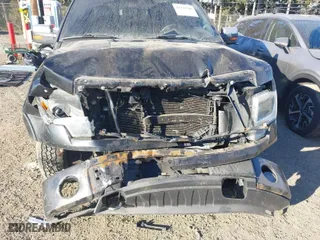 2013 Ford F-150 XL with VIN 1FTFW1EF0DFC01427, listed as a IAAI auction lot 41439346 with 89,506 mi miles. Bid and sale history available at carsss.com. Image 6.