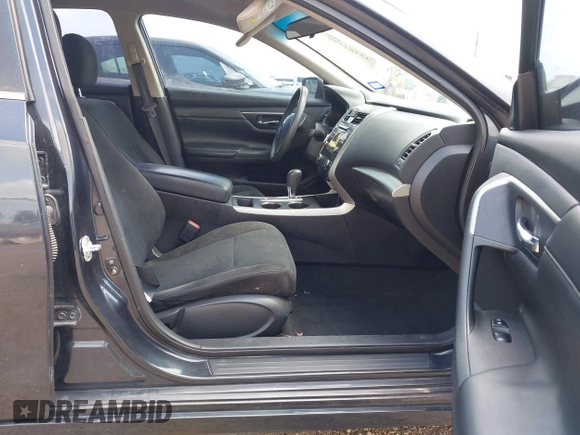 2015 Nissan Altima SV z VIN 1N4AL3AP1FC591395, wystawiony jako IAAI lot #42262755 z przebiegiem 105 546 mil mil oraz . Historia ofert i sprzedaży dostępna na DreamBid. Obrazek 5.