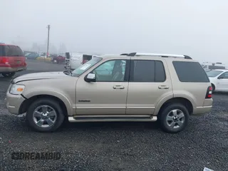 2006 Ford Explorer Limited with VIN 1FMEU75856UB40771, listed as a IAAI auction lot 41640477 with 279,062 mi miles and . Bid and sale history available at DreamBid. Image 15.