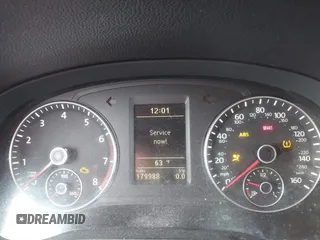 2012 Volkswagen Passat SE с VIN 1VWBH7A3XCC078160, выставлен на аукционе IAAI как лот 42229424 с пробегом 179 988 миль миль и . История ставок и продаж доступна на DreamBid. Изображение 7.