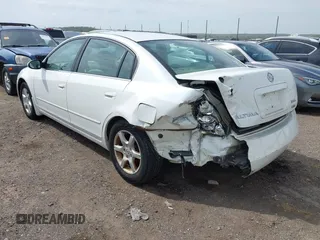2006 Nissan Altima S with VIN 1N4AL11D76N429043, listed as a IAAI auction lot 42061407 with 163,528 mi miles and . Bid and sale history available at DreamBid. Image 3.