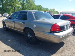 2008 Ford Police Interceptor with VIN 2FAHP71V58X142946, listed as a IAAI auction lot 42326929 with 171,455 mi miles and . Bid and sale history available at DreamBid. Image 3.