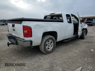 2007 Chevrolet Silverado 1500 LT w/1LT with VIN 2GCEC19C571585382, listed as a Copart auction lot 43993305 with 0 mi miles and Salvage Title. Bid and sale history available at carsss.com. Image 3.