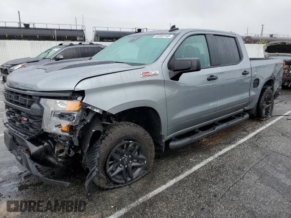 2024 Chevrolet Silverado 1500 Custom Trail Boss with VIN 3GCPDCEK4RG251868, listed as a Copart auction lot 43393145 with 7,472 mi miles and Salvage Title. Bid and sale history available at carsss.com. Image 1.