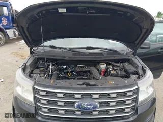 2016 Ford Explorer with VIN 1FM5K7BH1GGB69923, listed as a IAAI auction lot 42018071 with 198,246 mi miles. Bid and sale history available at carsss.com. Image 10.