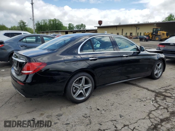 2019 Mercedes-Benz E 300 с VIN WDDZF4KB1KA639339, выставлен на аукционе Copart как лот 56724695 с пробегом 27 003 миль миль и Списание • Salvage title. История ставок и продаж доступна на DreamBid. Изображение 3.
