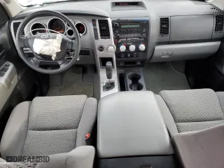 2007 Toyota Tundra SR5 with VIN 5TFBT54147X008913, listed as a Copart auction lot 44910685 with 164,706 mi miles and Salvage Title. Bid and sale history available at carsss.com. Image 8.