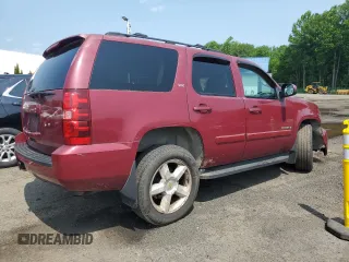 2007 Chevrolet Tahoe LTZ with VIN 1GNFK13007J153690, listed as a Copart auction lot 60614905 with 221,910 mi miles and Salvage title. Bid and sale history available at DreamBid. Image 3.