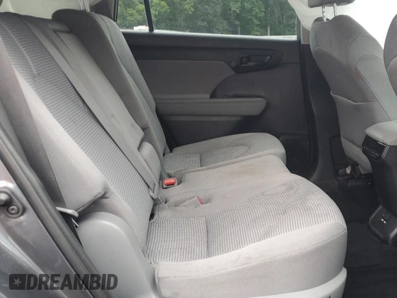 2020 Toyota Highlander LE with VIN 5TDBZRBH3LS009329, listed as a Copart auction lot 65454825 with 106,443 mi miles and Salvage title. Bid and sale history available at DreamBid. Image 11.
